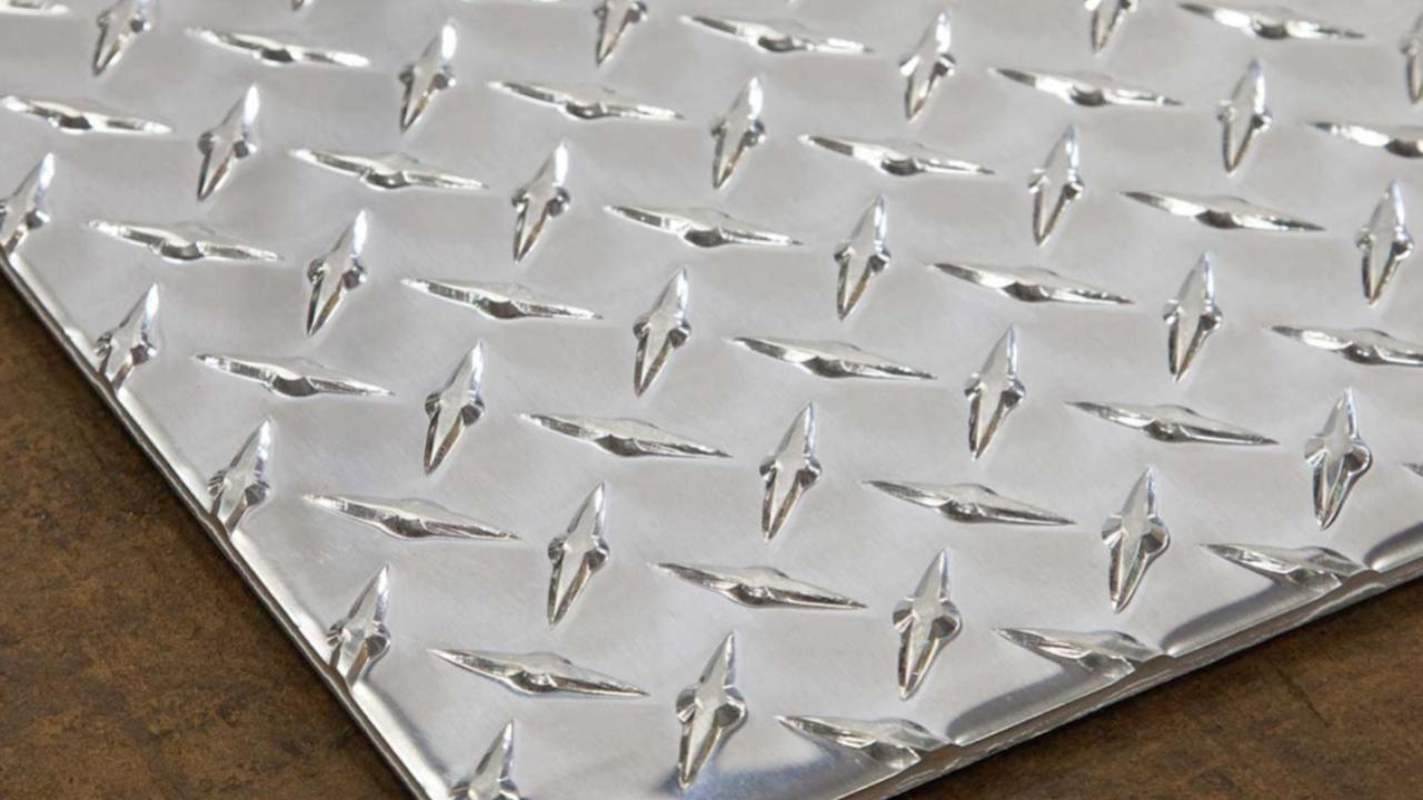 Compre Paneles De Aluminio Perforados Panel De Chapa De Aluminio