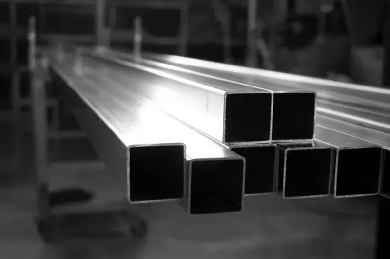 Aluminum square tube